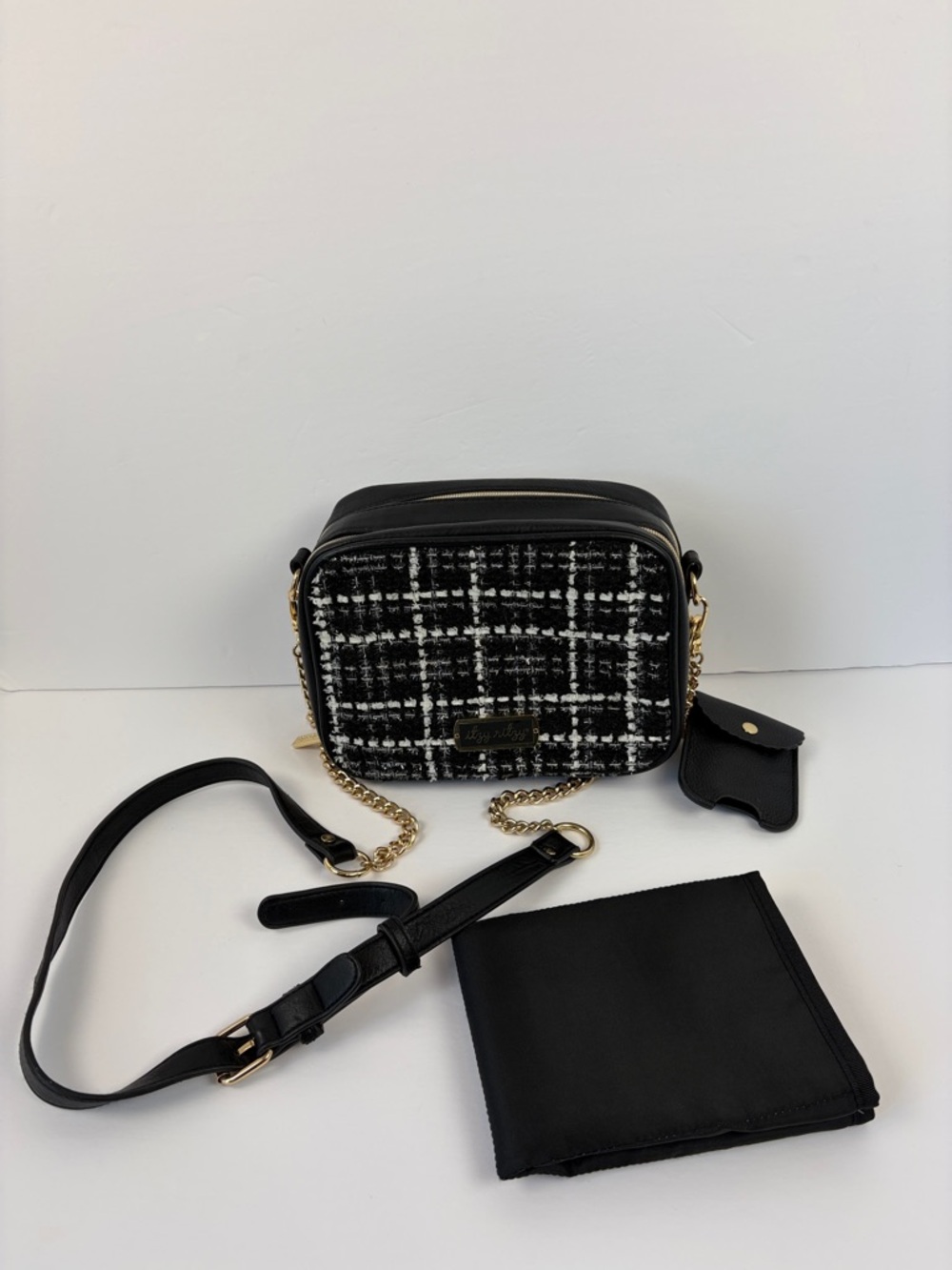 Itzy Ritzy The Double Take Crossbody Diaper Bag Kelly Tweed Classic Preppy Baby